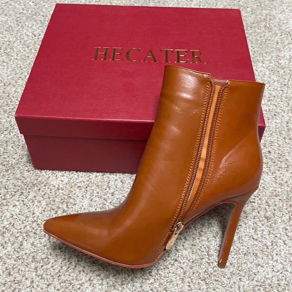 Brown Booties with heel